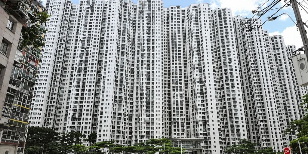 Cost of Living in Hong Kong: Can Expats Afford It?