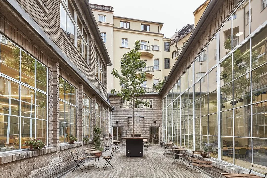 Opero, serviced office in Prague
