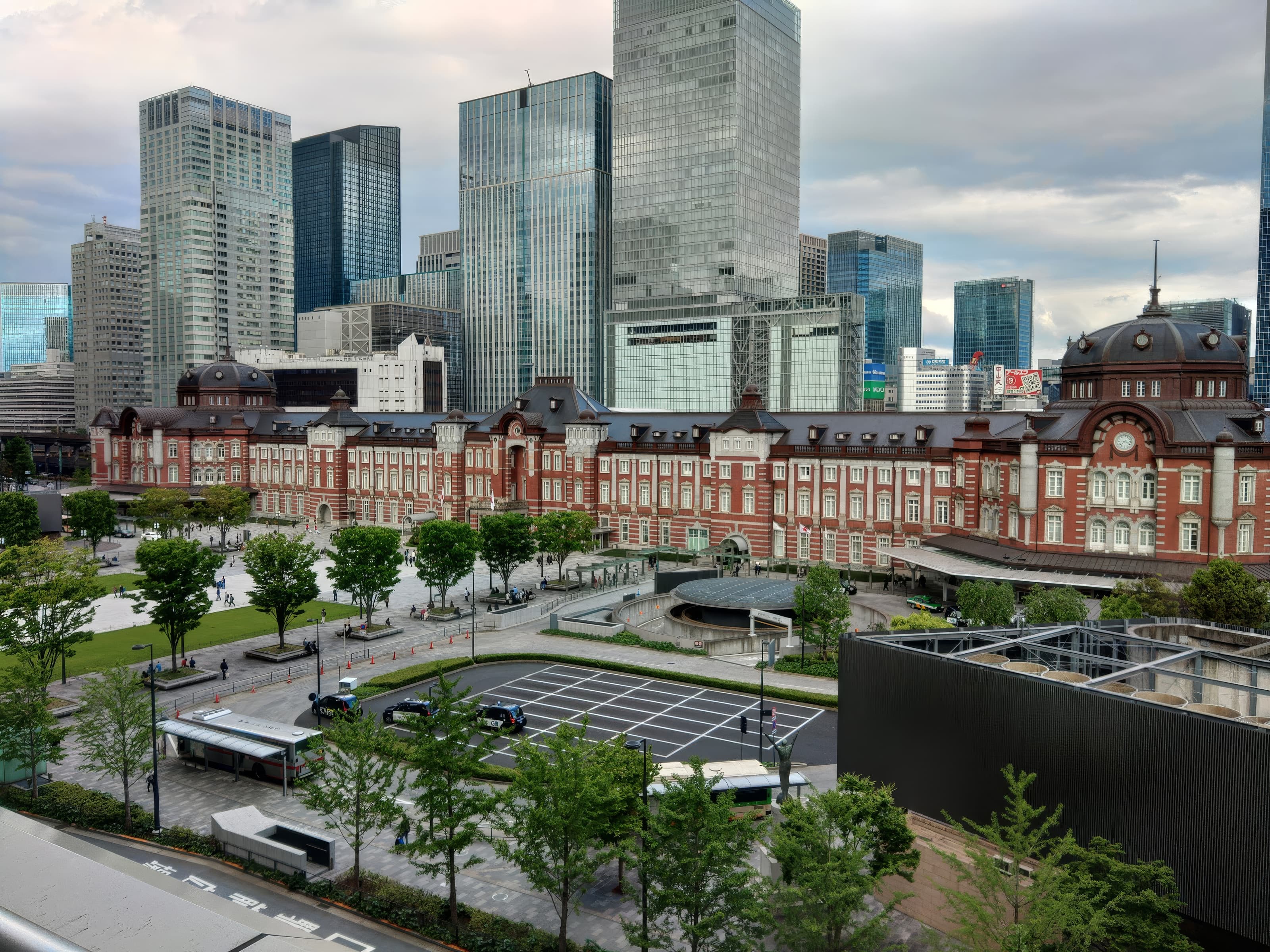 THE PREMIER FLOOR (34th) Marunouchi Building