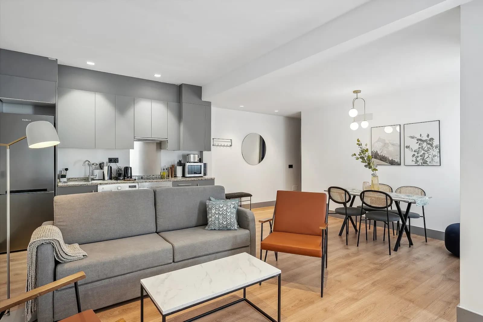 Limehome Madrid Calle Santa Ana, serviced apartment in Madrid
