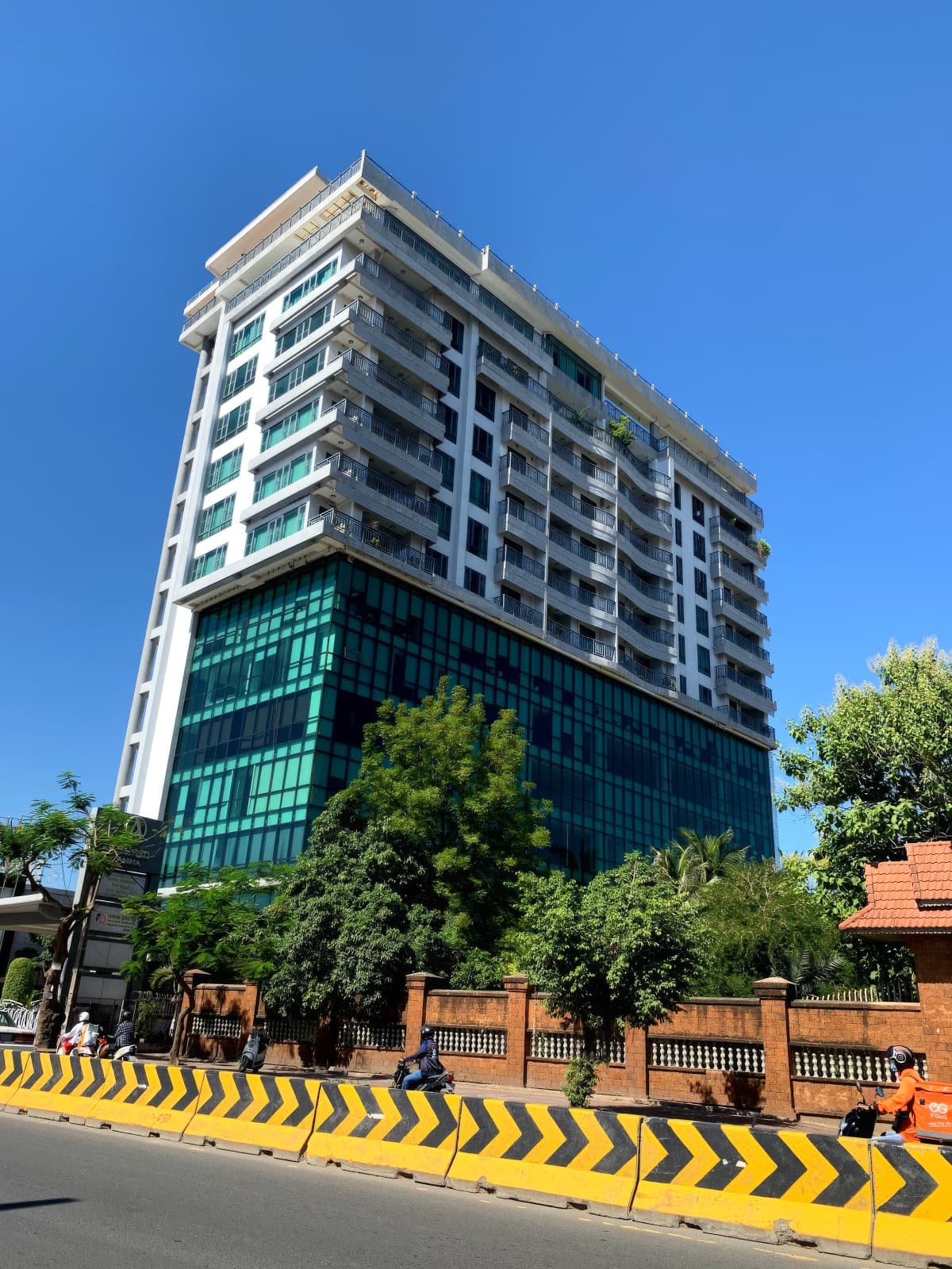 ANINA Office and Serviced Apartment