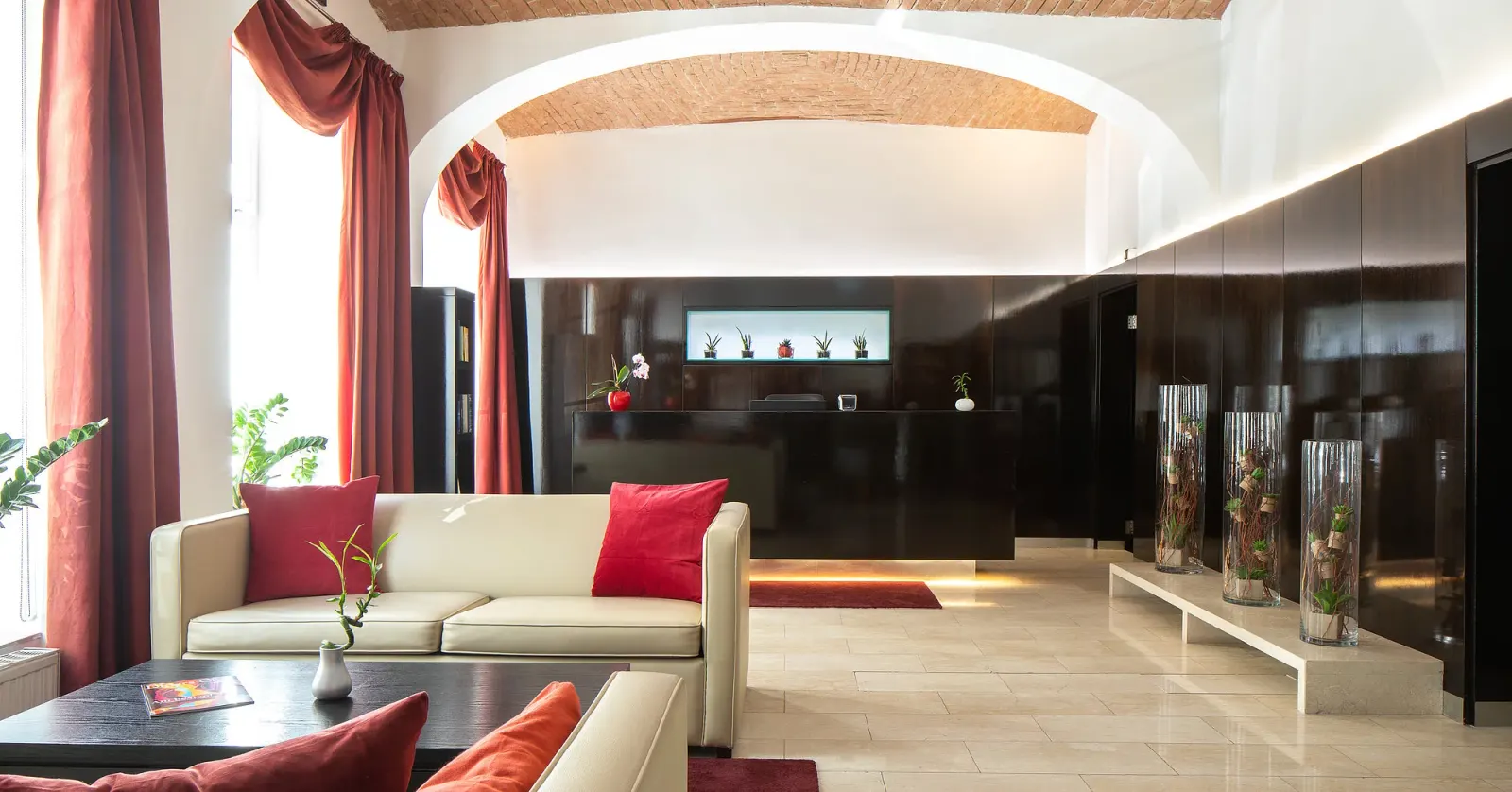 The Levante Rathaus Apartments (formerly The Levante Laudon)