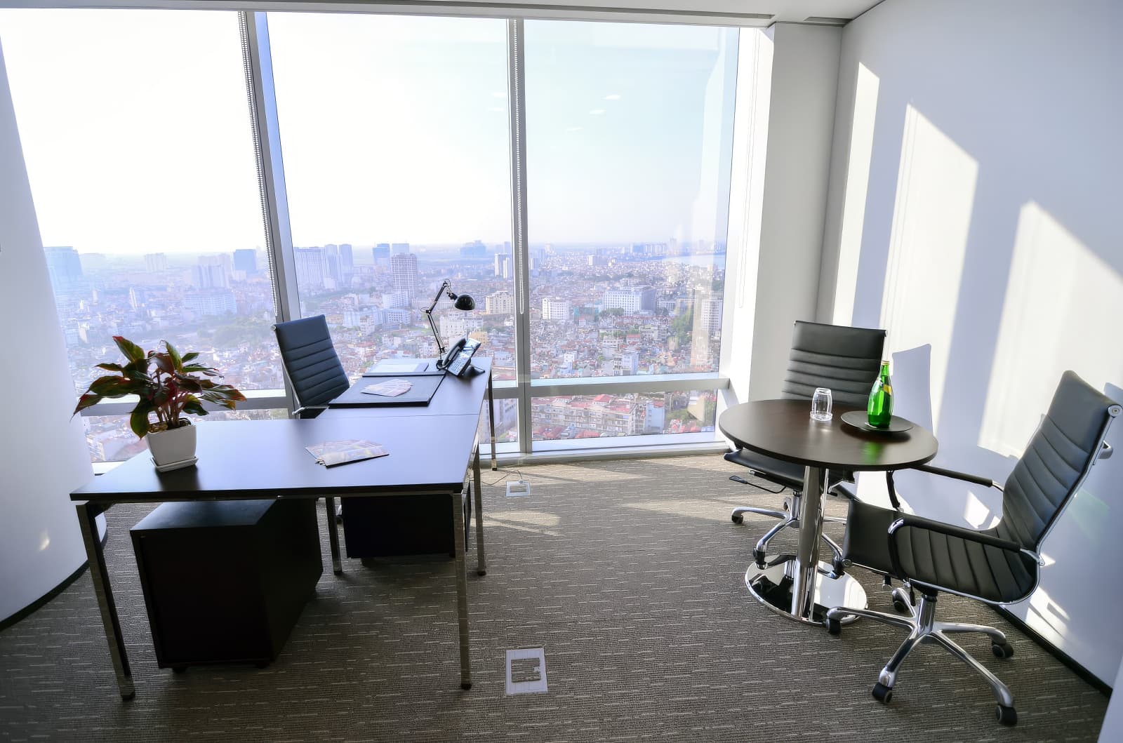 CEO SUITE