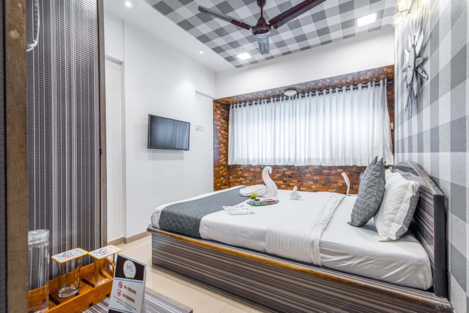 Gagal Home Powai Suite