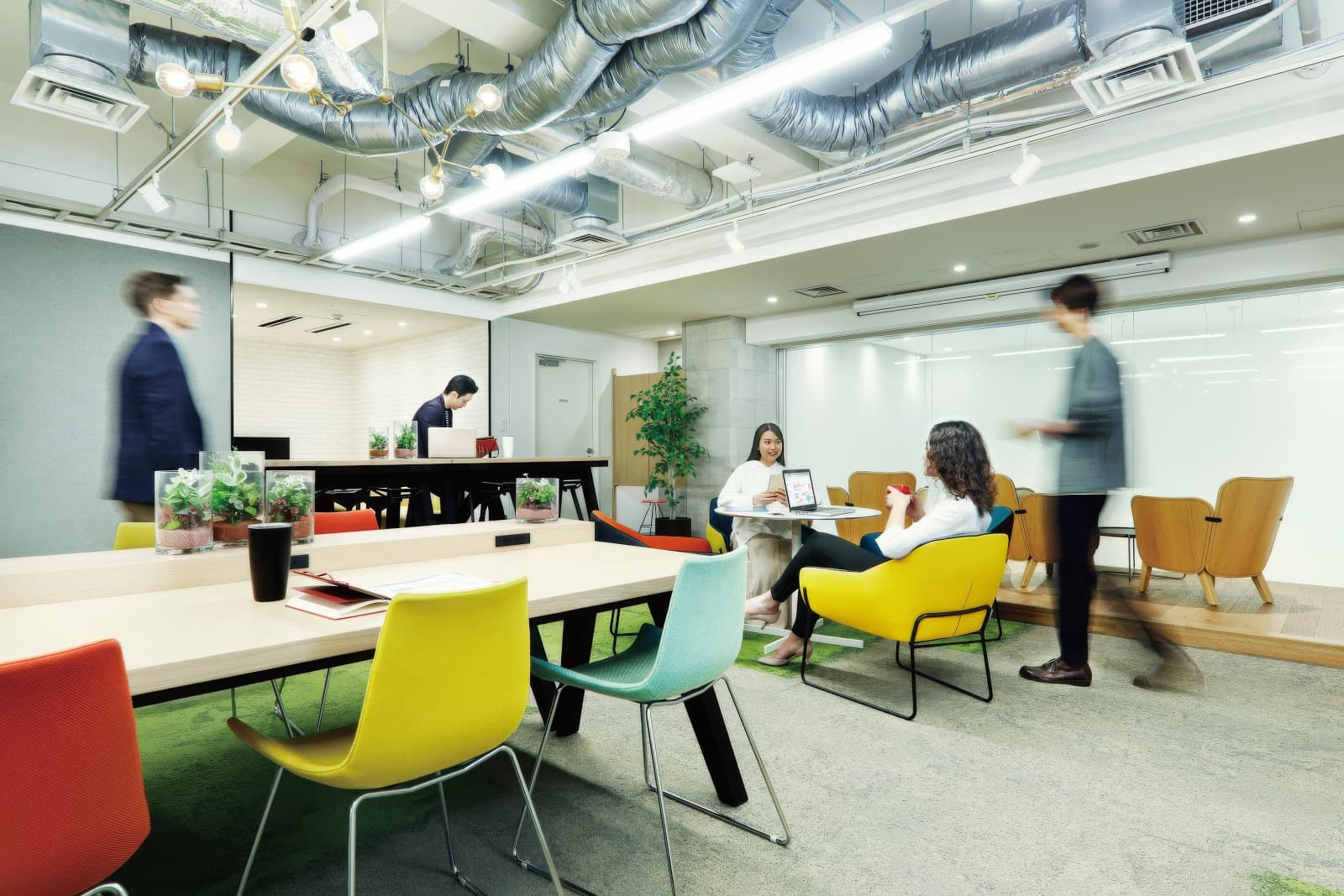 Cross Office Shinjuku