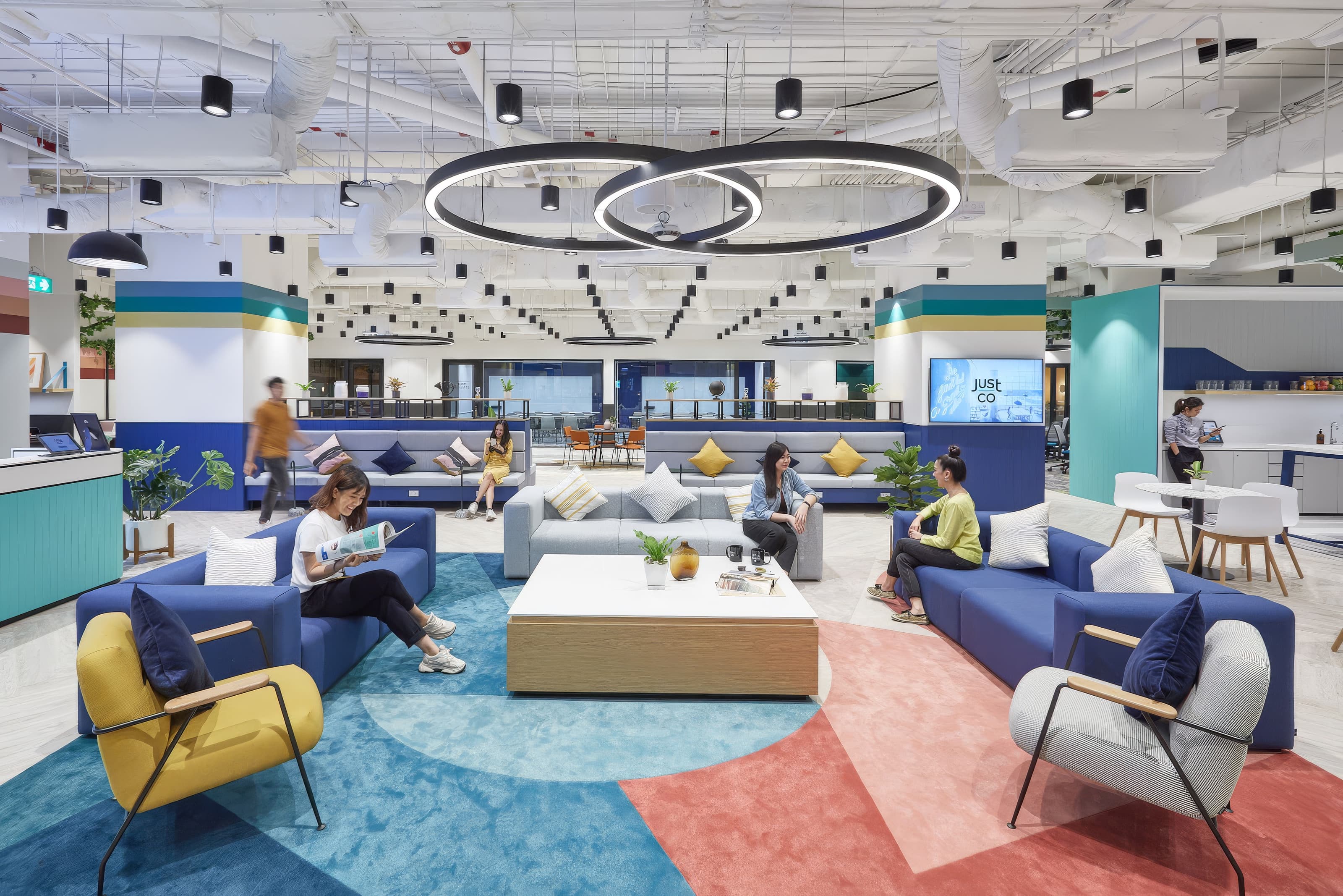 JustCo – Gaysorn Amarin | Coworking & Office Space
