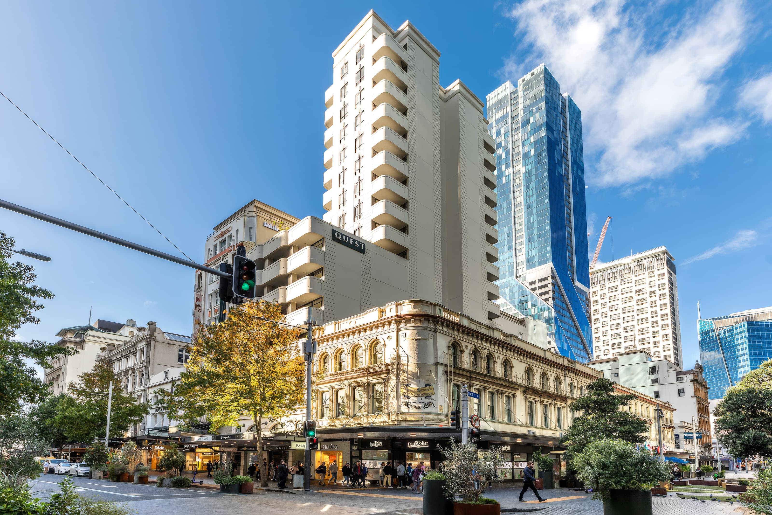 Quest on Queen Serviced Apartments