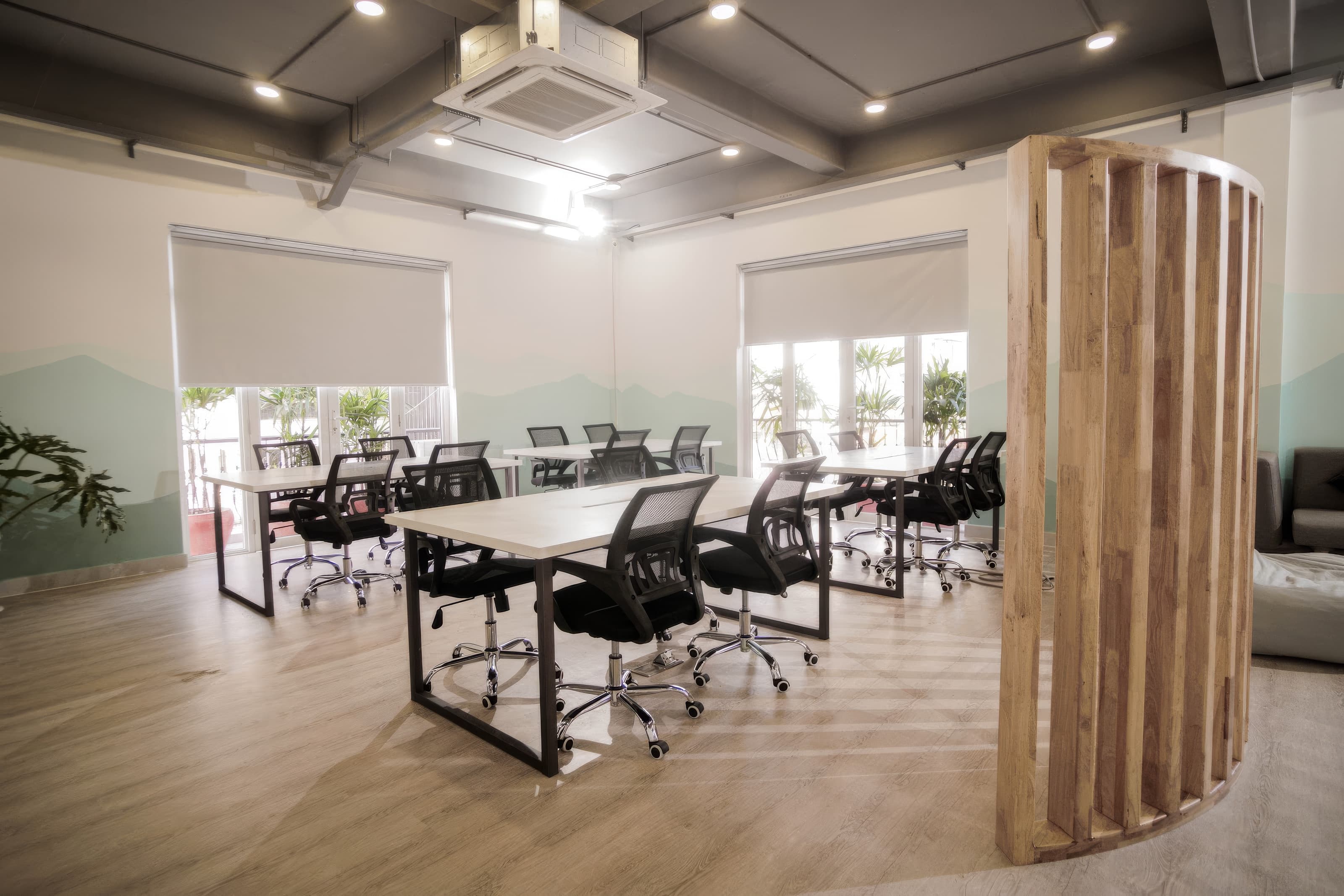 Sahaka Coworking (សហការ ខូវើកឃីង)