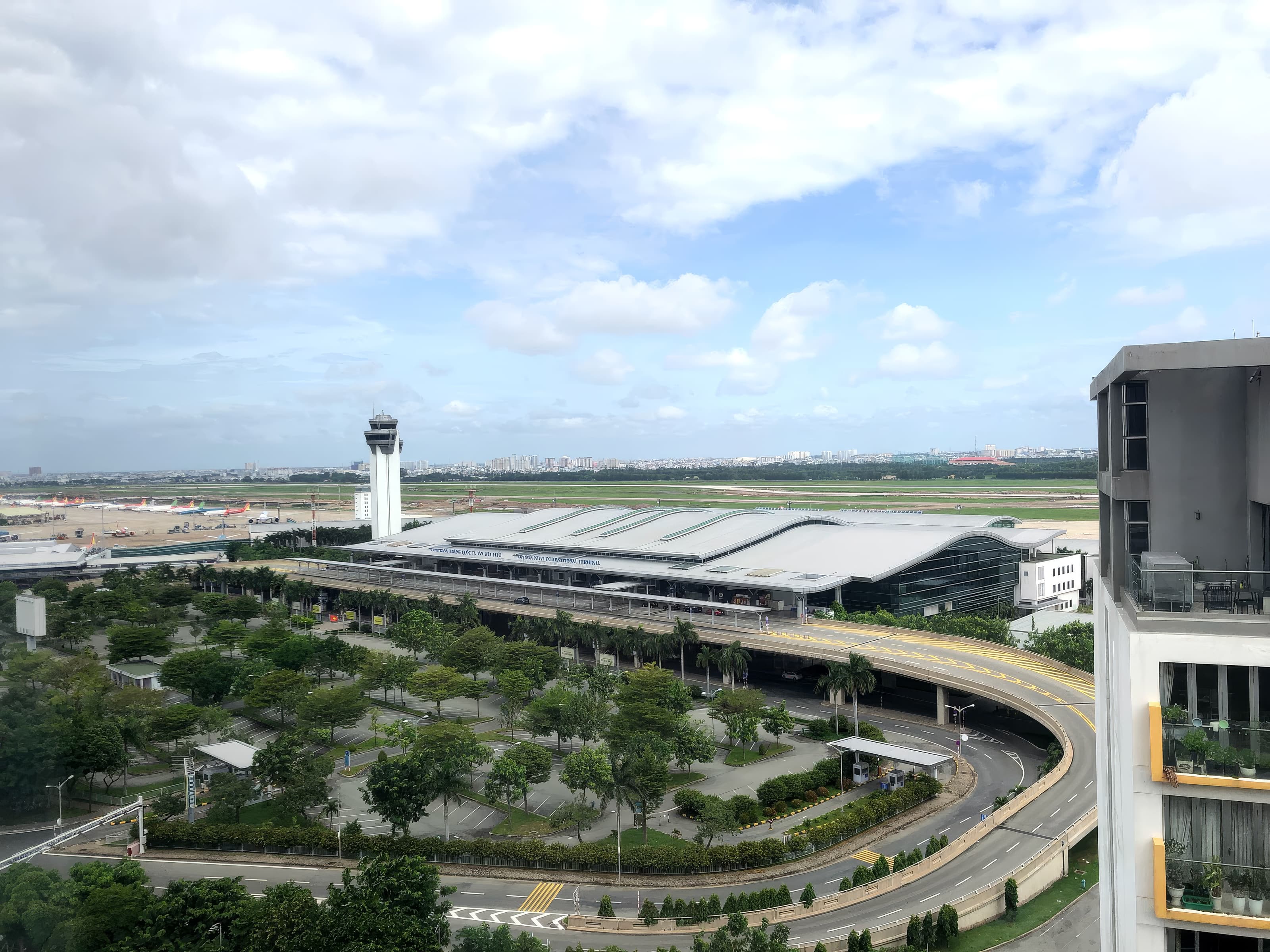 Bluesky Serviced Apartment Airport Plaza