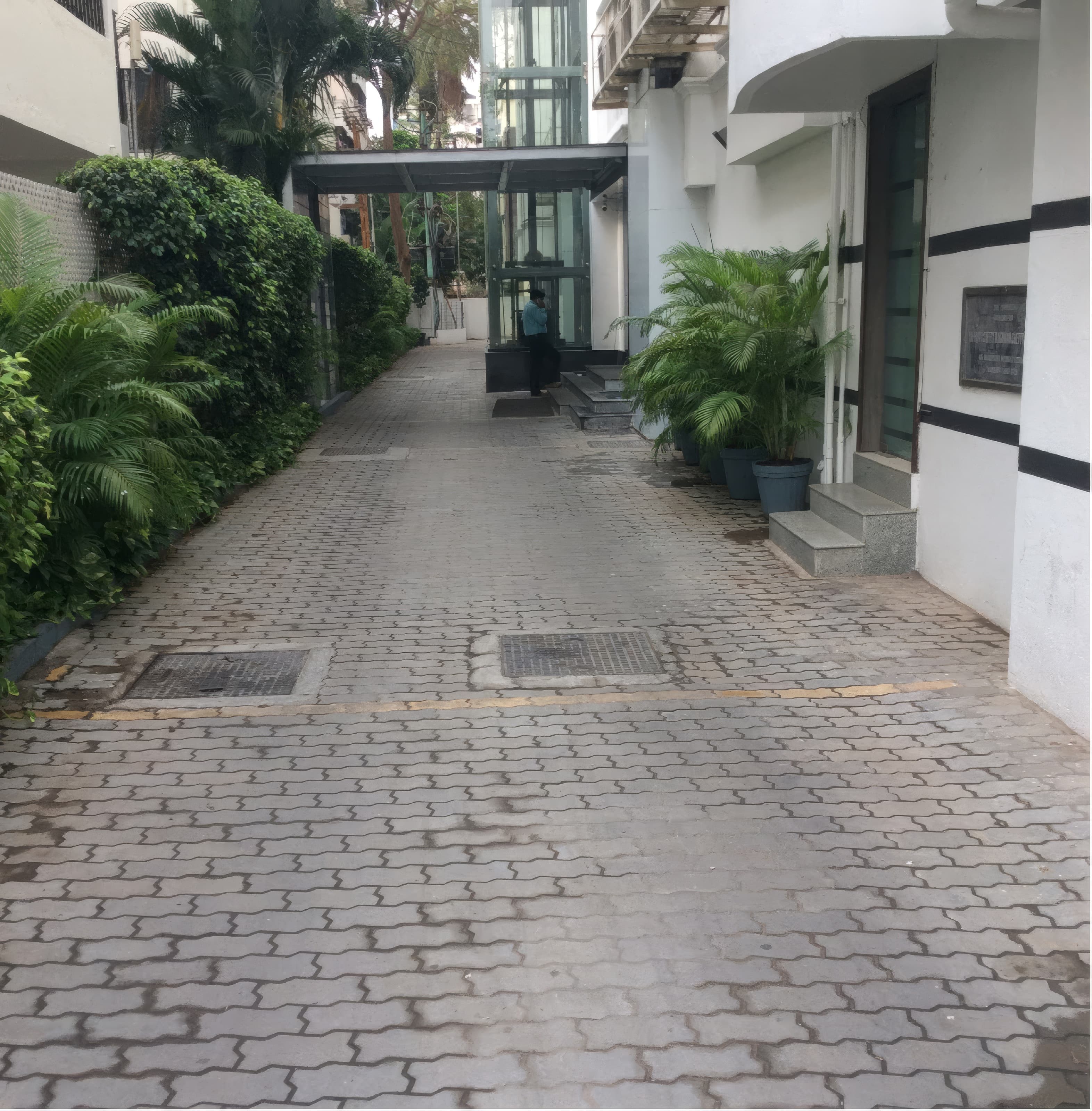 The Lotus Apartment Hotel - Venkatraman Street