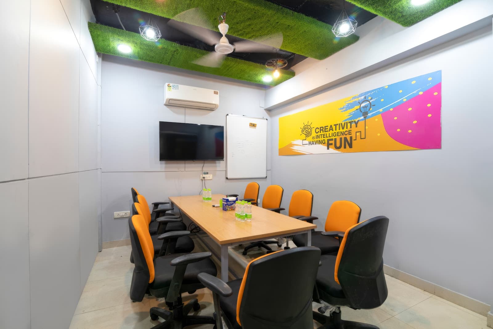 Daftar Cowork Headquarters | Co Working Space In Delhi