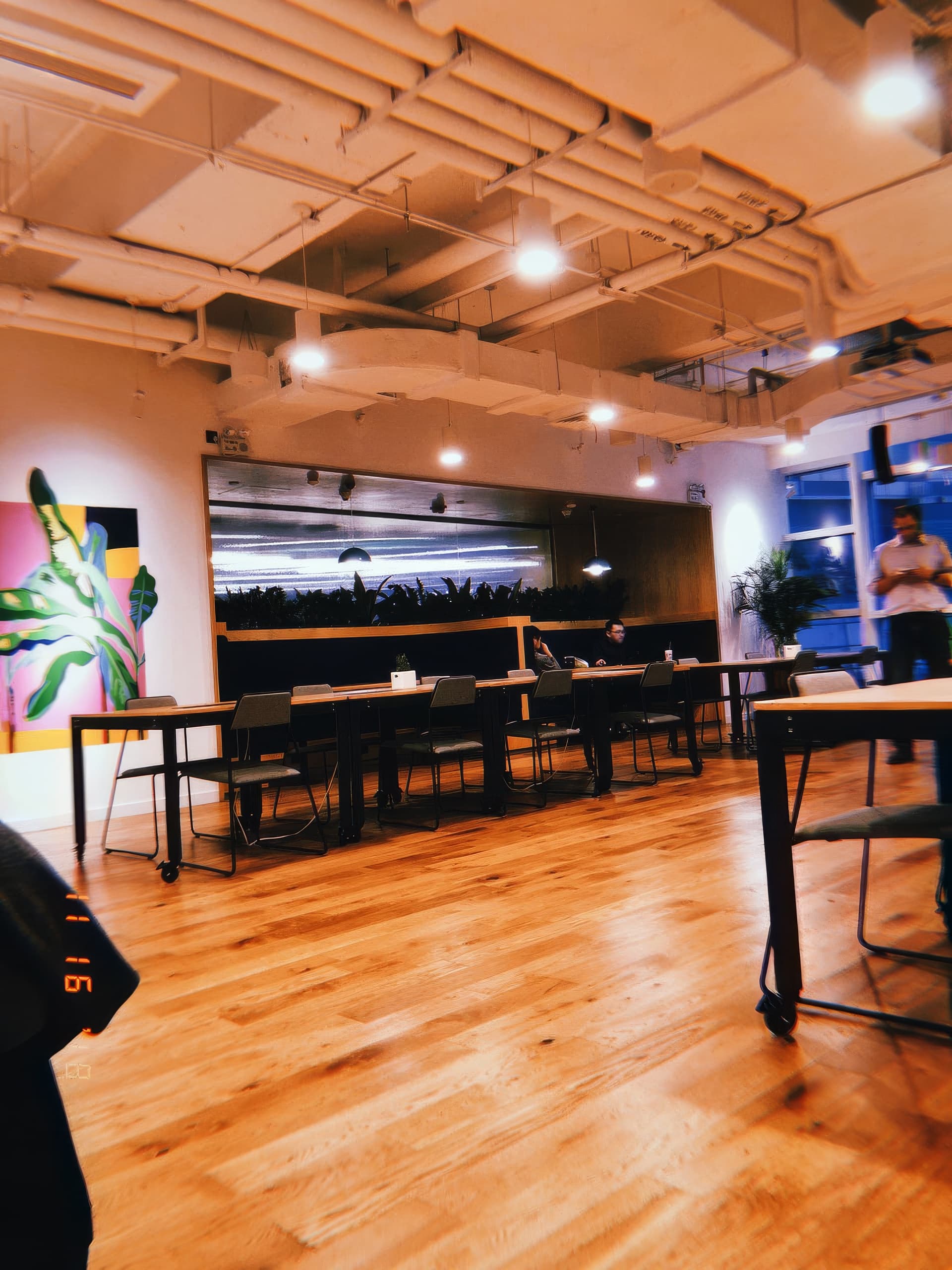WeWork (Kerry Center Pudong)