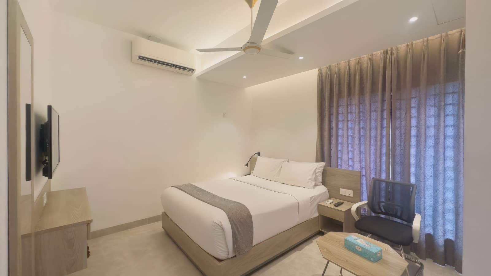 Priyo Nibash | Stylish Residential Hotel