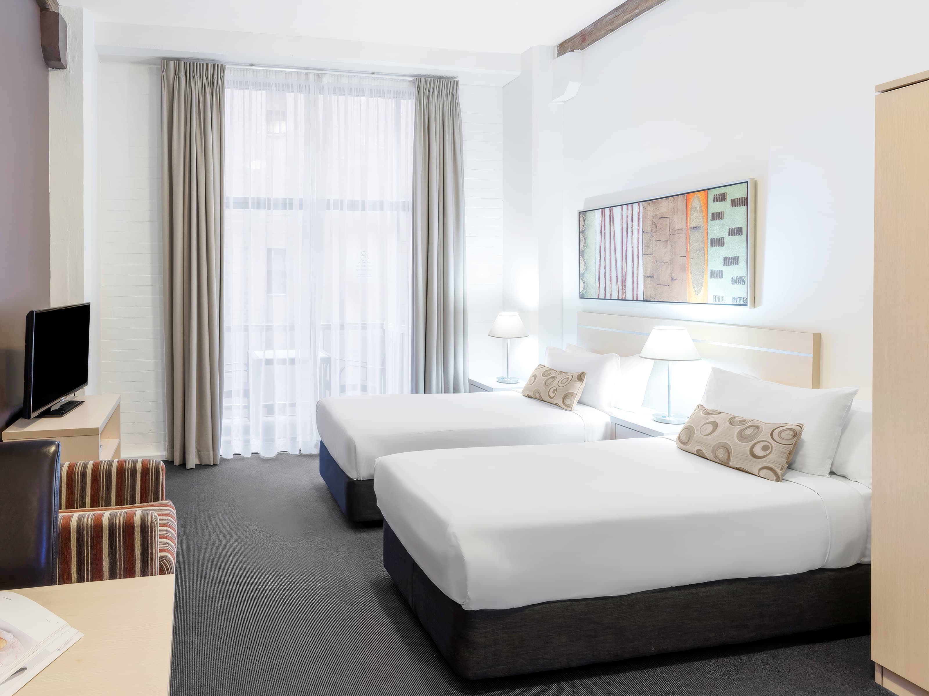 Oaks Sydney Goldsbrough Suites